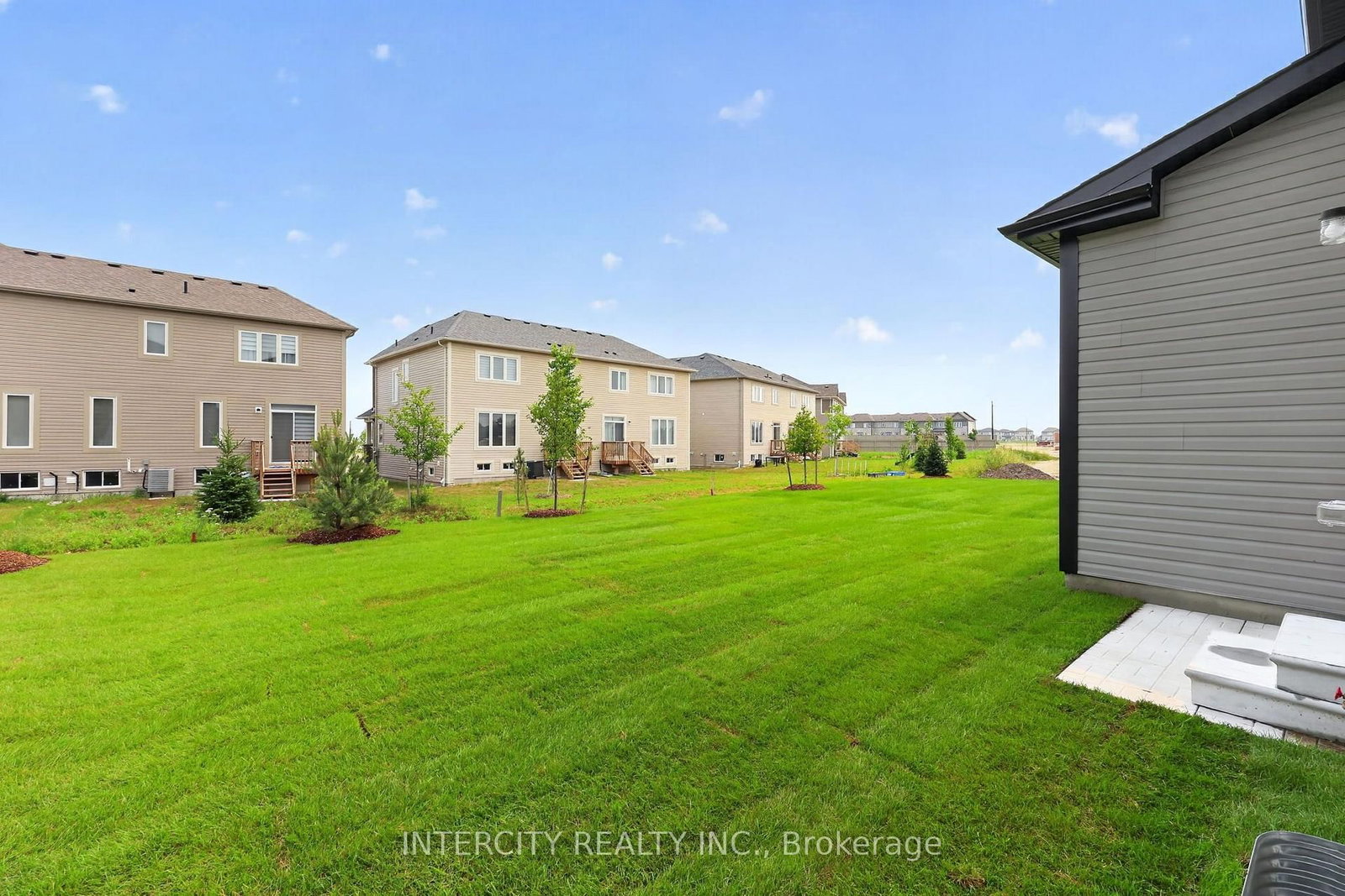 14 Legacy Circle • Wasaga Beach, ON photo 37