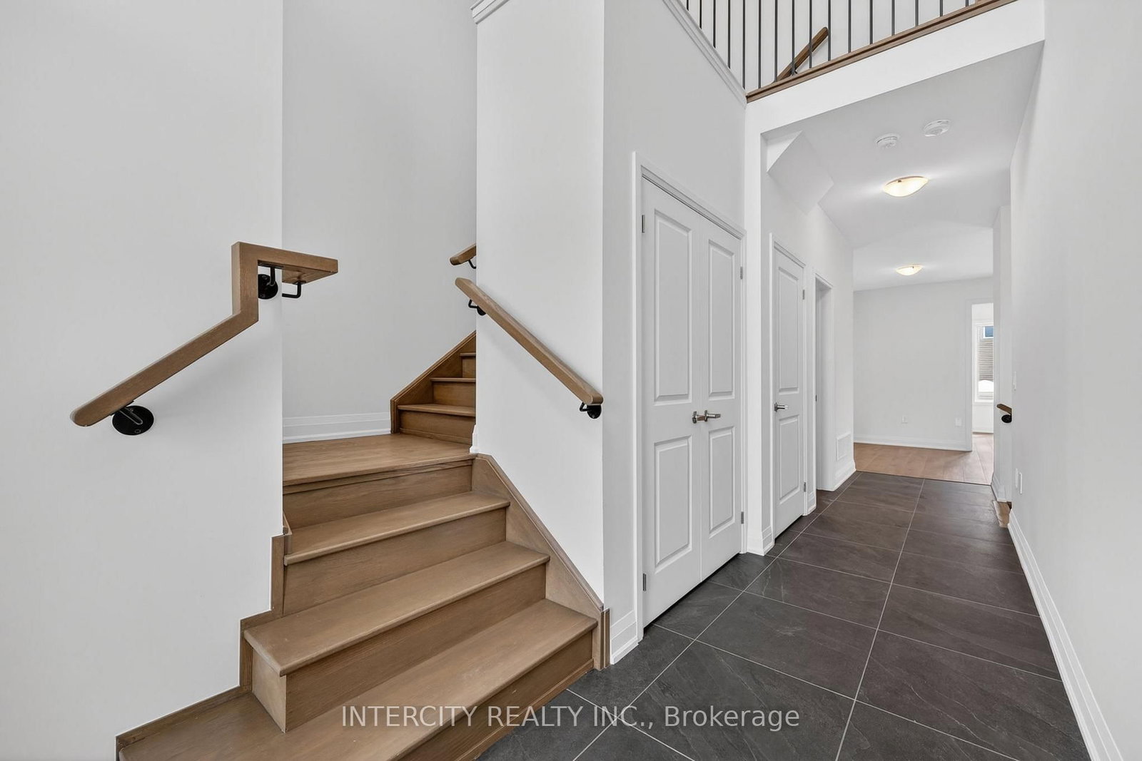 16 Legacy Circle • Wasaga Beach, ON photo 28