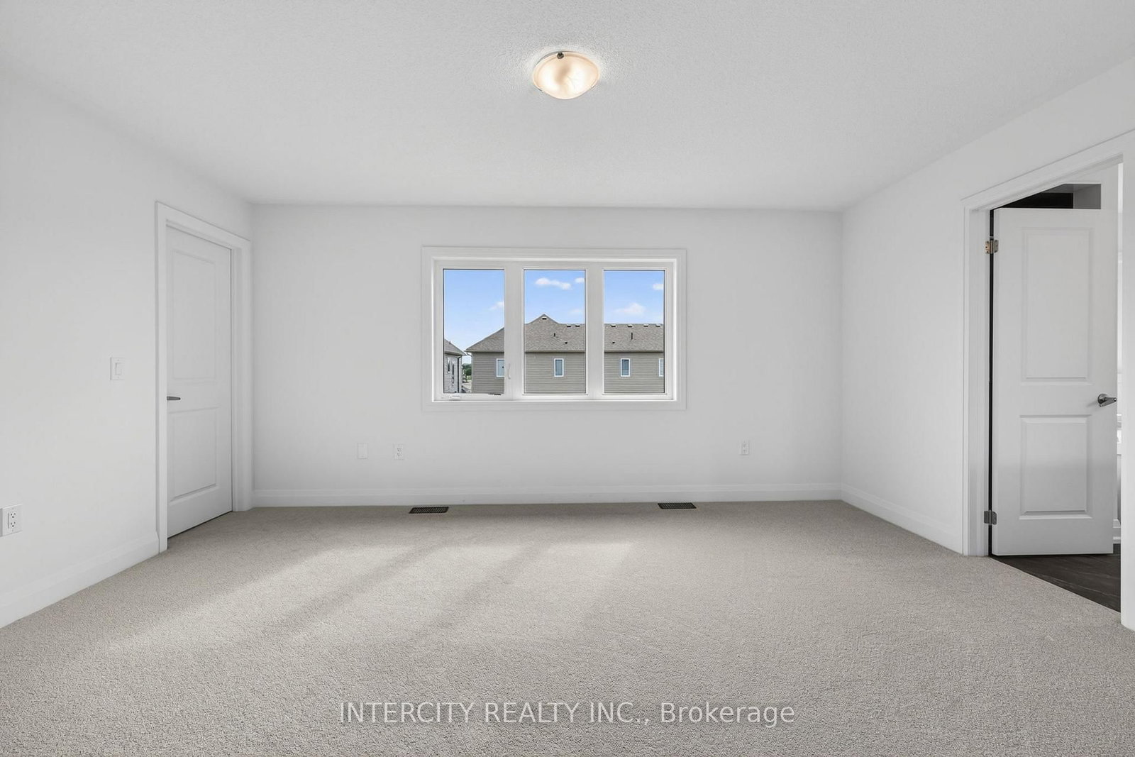 16 Legacy Circle • Wasaga Beach, ON photo 29
