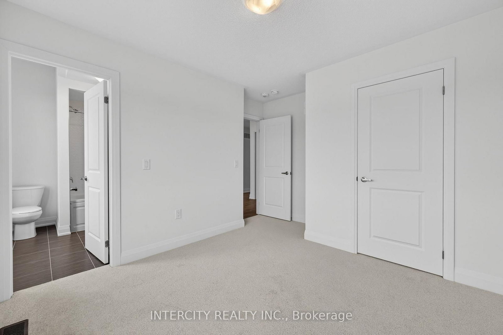 16 Legacy Circle • Wasaga Beach, ON photo 36