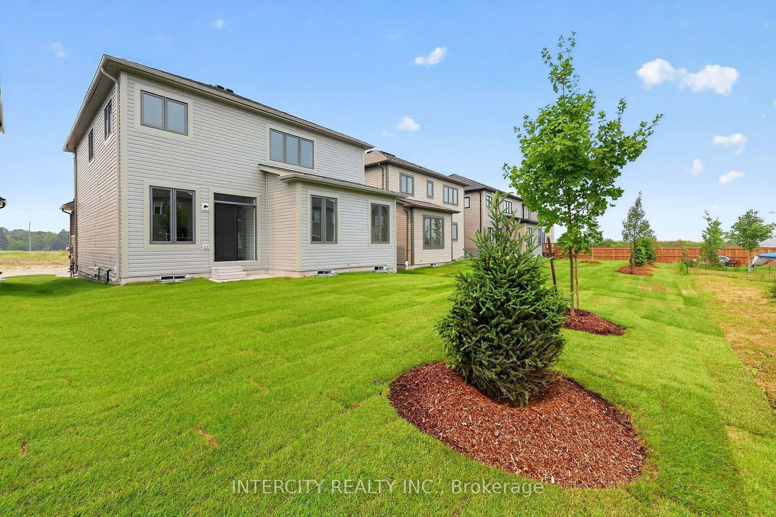 16 Legacy Circle • Wasaga Beach, ON photo 47
