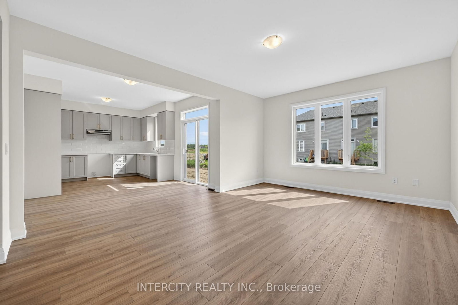 18 Legacy Circle • Wasaga Beach, ON photo 20