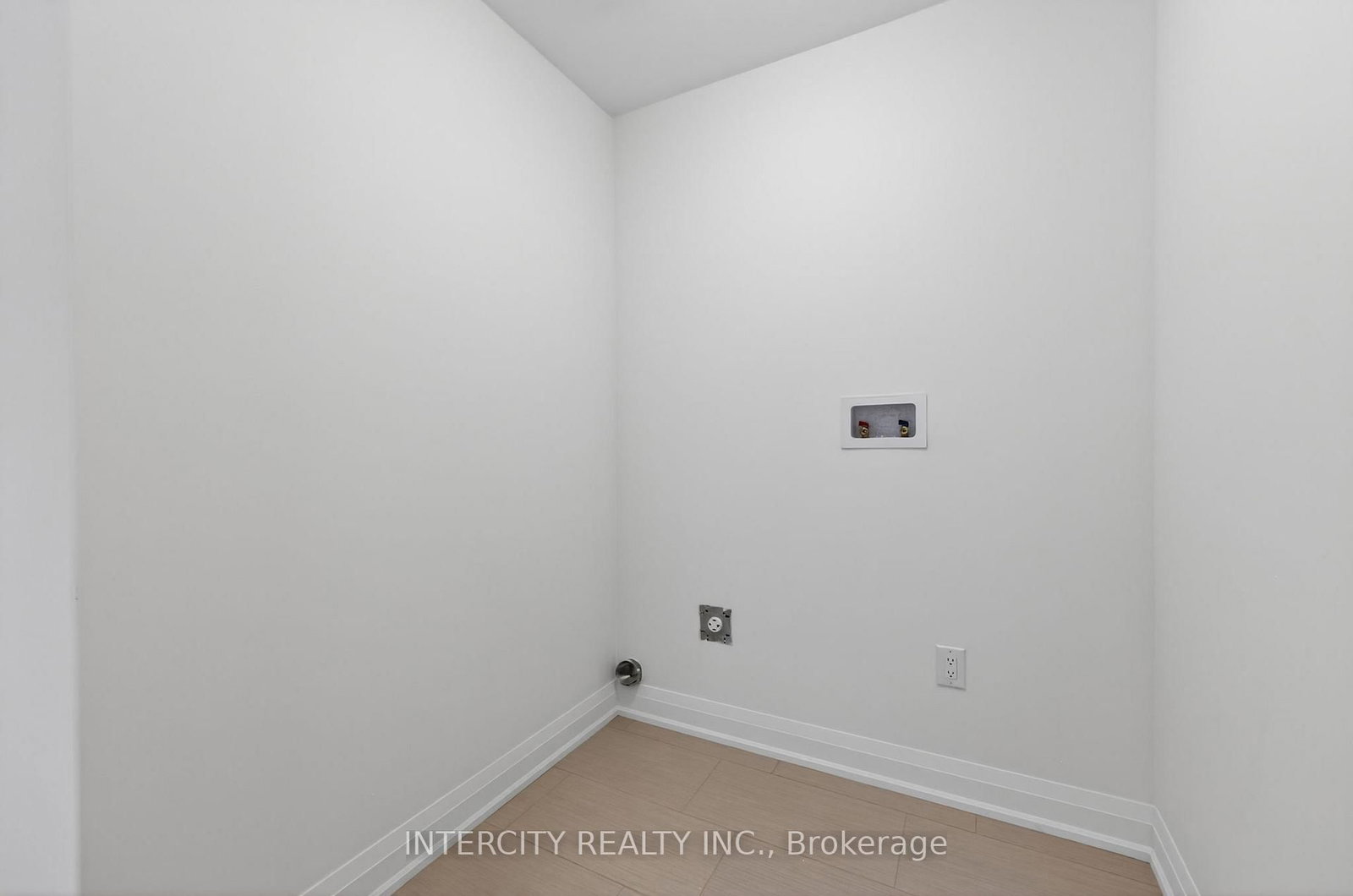 18 Legacy Circle • Wasaga Beach, ON photo 38