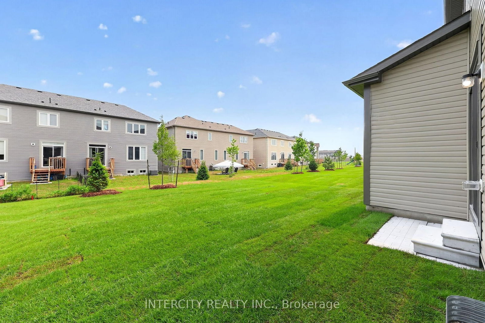 18 Legacy Circle • Wasaga Beach, ON photo 39