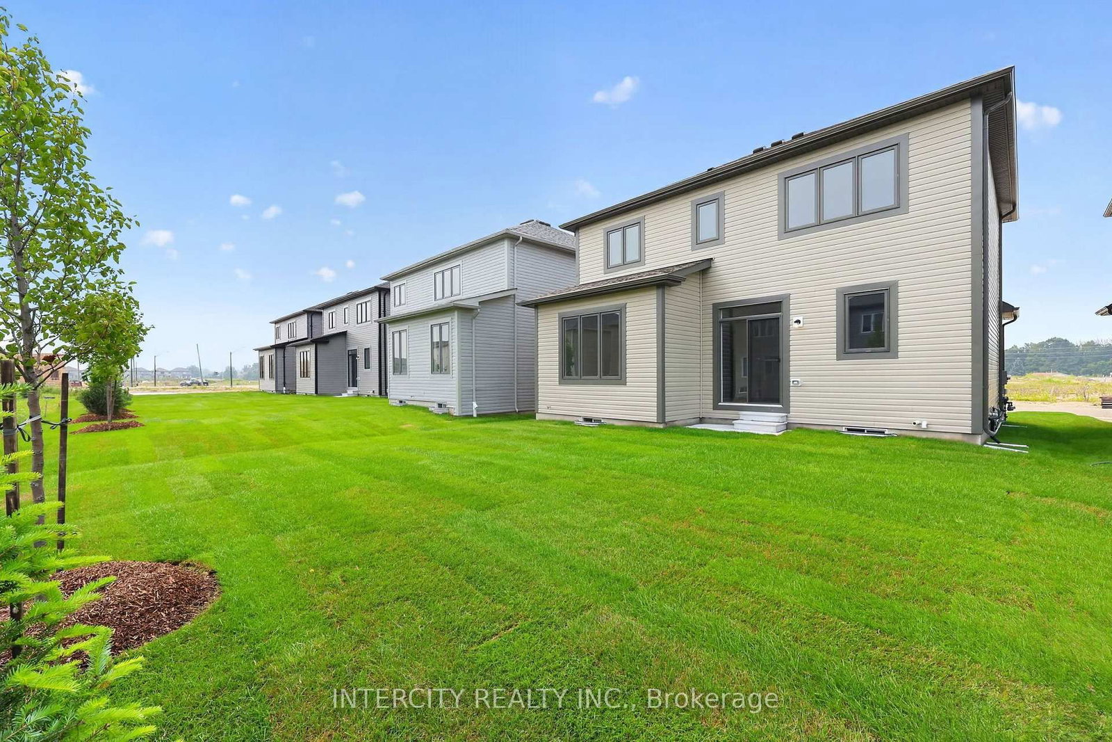 18 Legacy Circle • Wasaga Beach, ON photo 40
