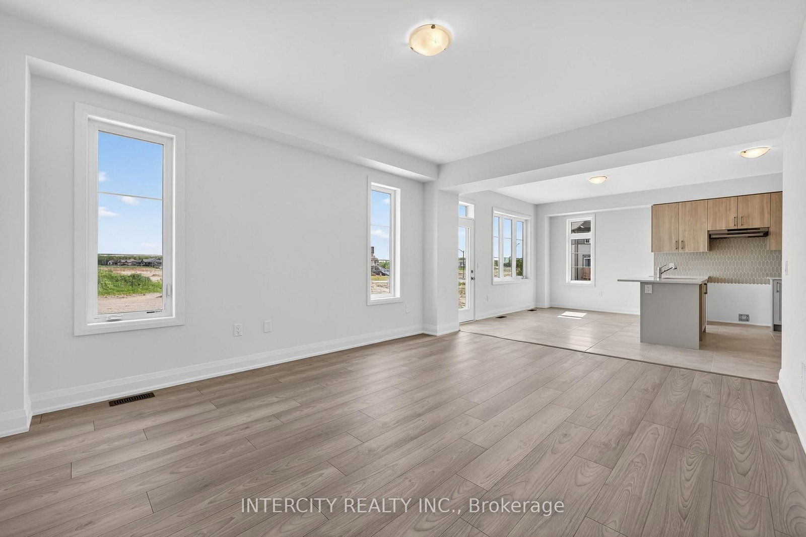 24 Legacy Circle • Wasaga Beach, ON photo 20