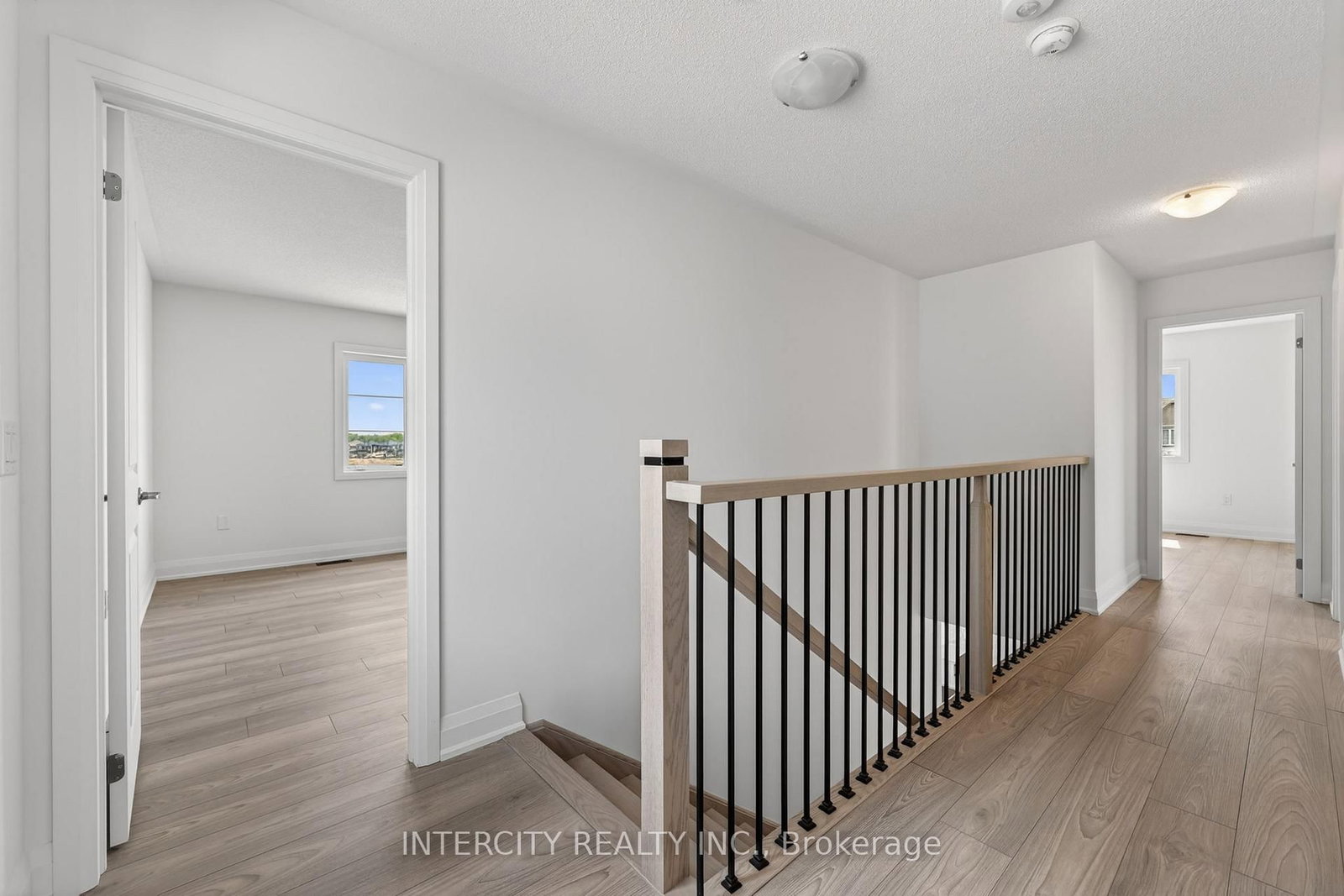 24 Legacy Circle • Wasaga Beach, ON photo 24