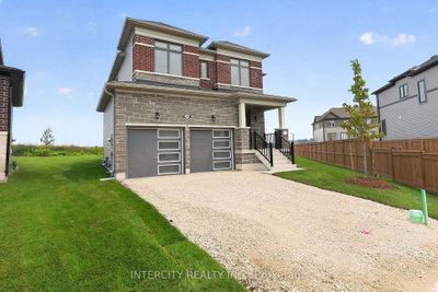 24 Legacy Circle • Wasaga Beach, ON photo 3