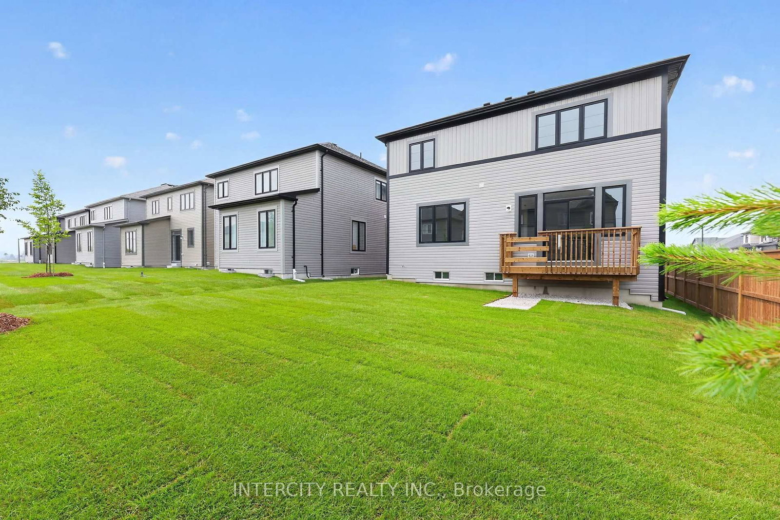 22 Legacy Circle • Wasaga Beach, ON photo 42