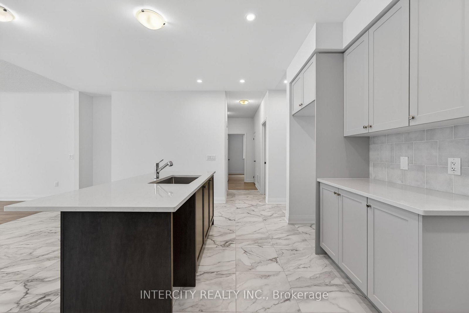 38 Legacy Circle • Wasaga Beach, ON photo 21