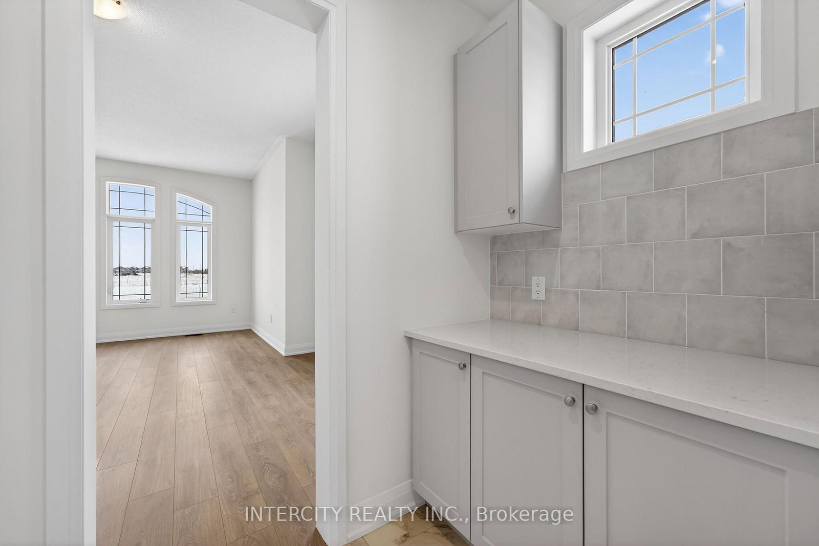 38 Legacy Circle • Wasaga Beach, ON photo 23