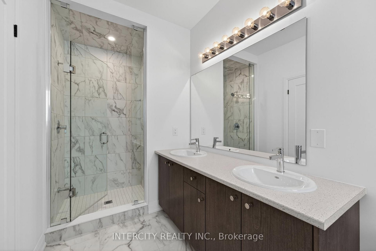 38 Legacy Circle • Wasaga Beach, ON photo 44