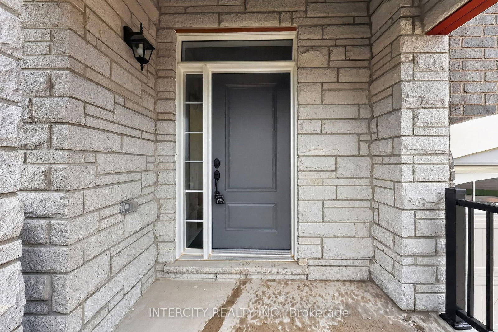 38 Legacy Circle • Wasaga Beach, ON photo 6