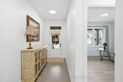 15 Private McKay Drive • Oro-Medonte, ON photo 6