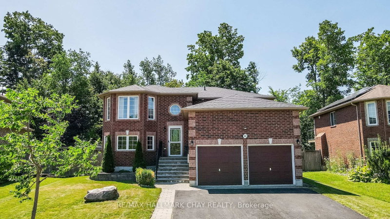 94 Sandringham Drive