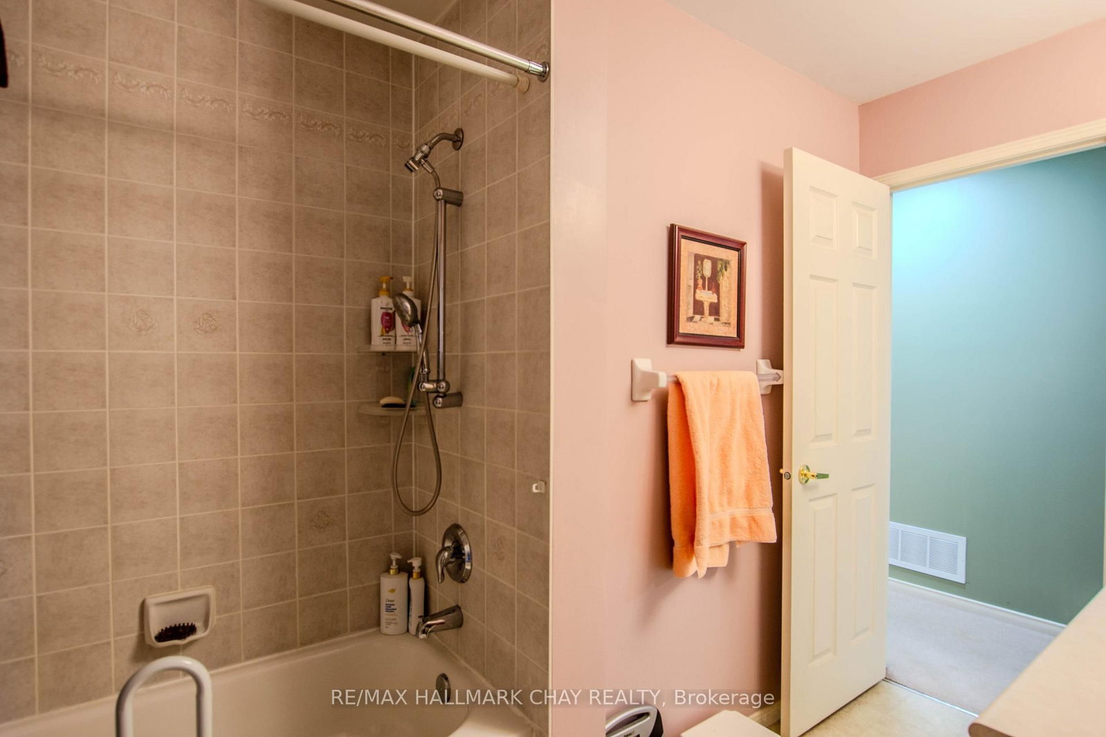 94 Sandringham Drive • Barrie, ON photo 28