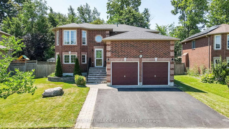 94 Sandringham Drive