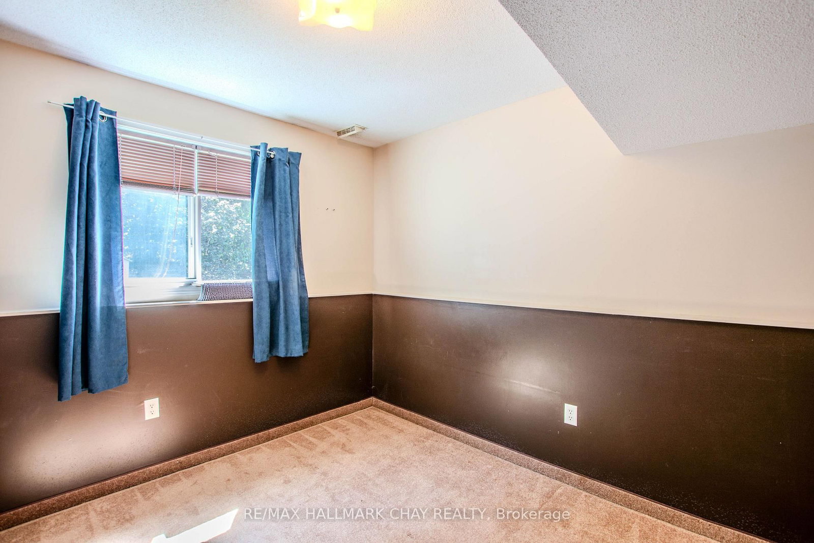 94 Sandringham Drive • Barrie, ON photo 56