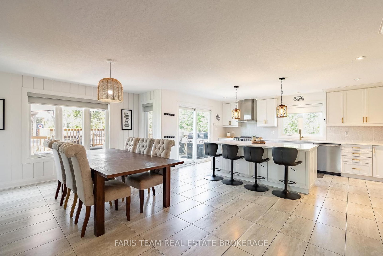 4 Cheslock Crescent • Oro-Medonte, ON photo 13