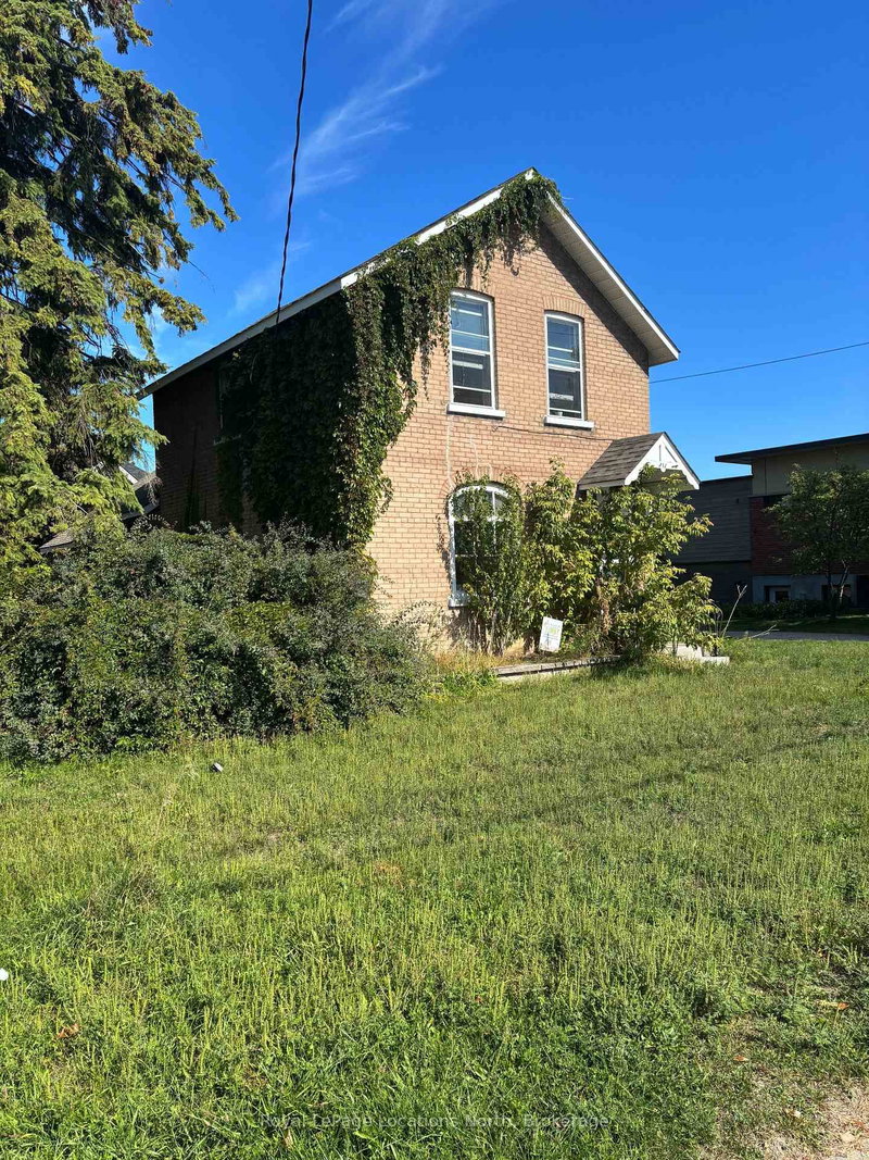 317 Hume Street