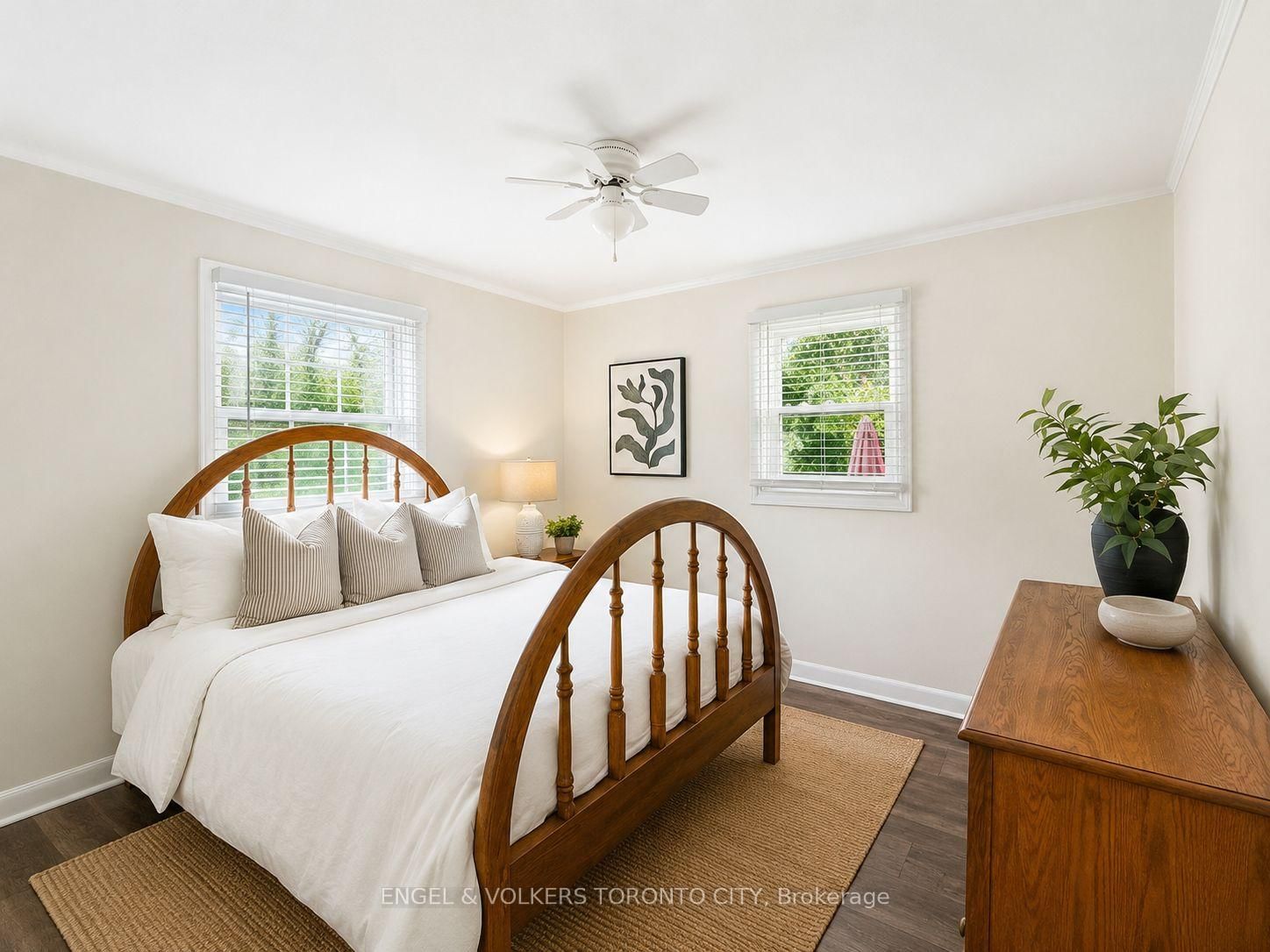 194 Library Street • Clearview, ON photo 11
