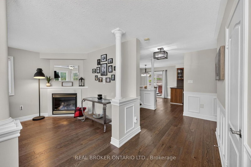35 Bloom Crescent
