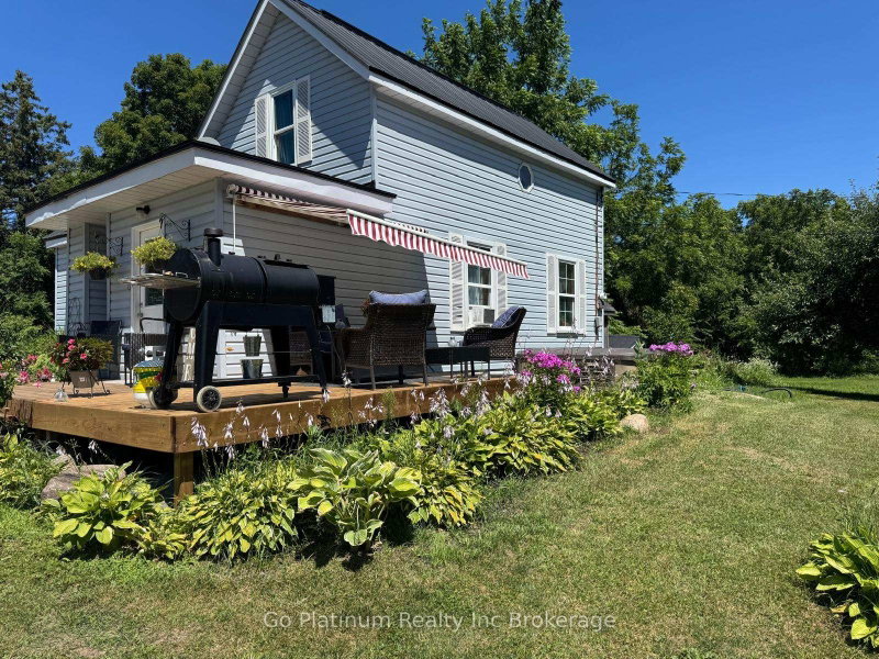 1104 Sandy Bay Road