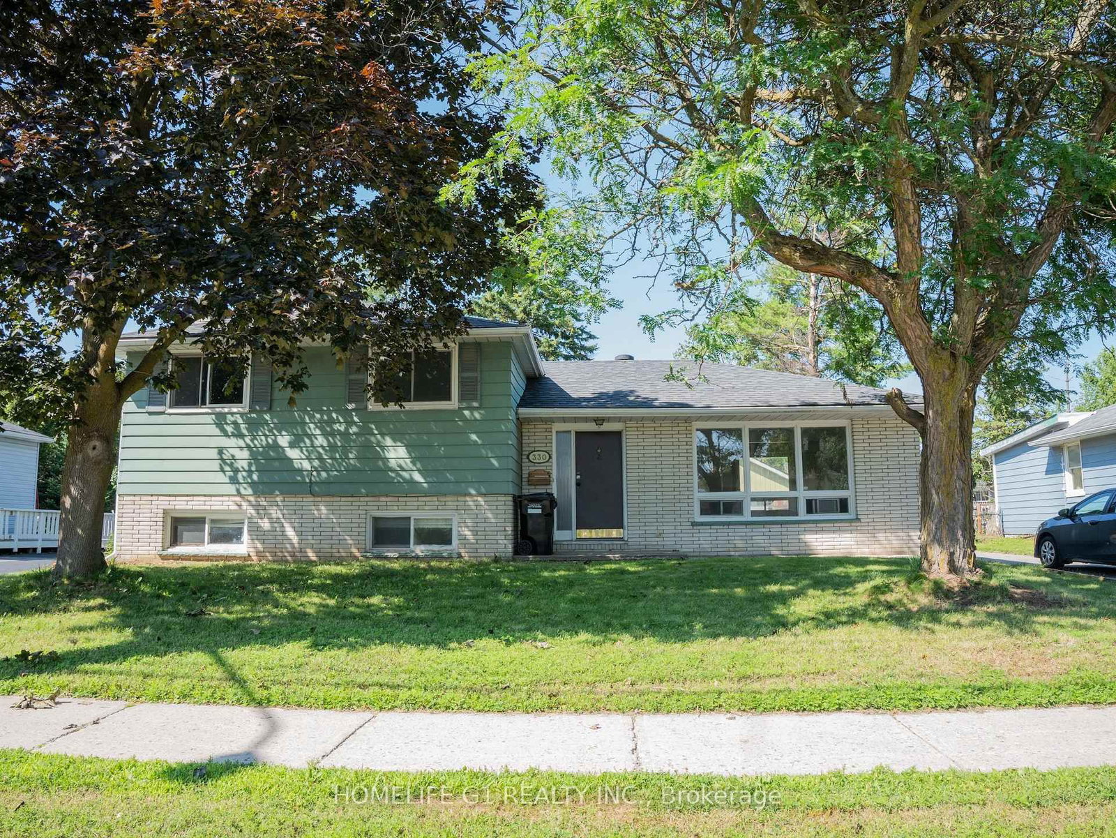 330 Grove Street E • Barrie, ON photo 1
