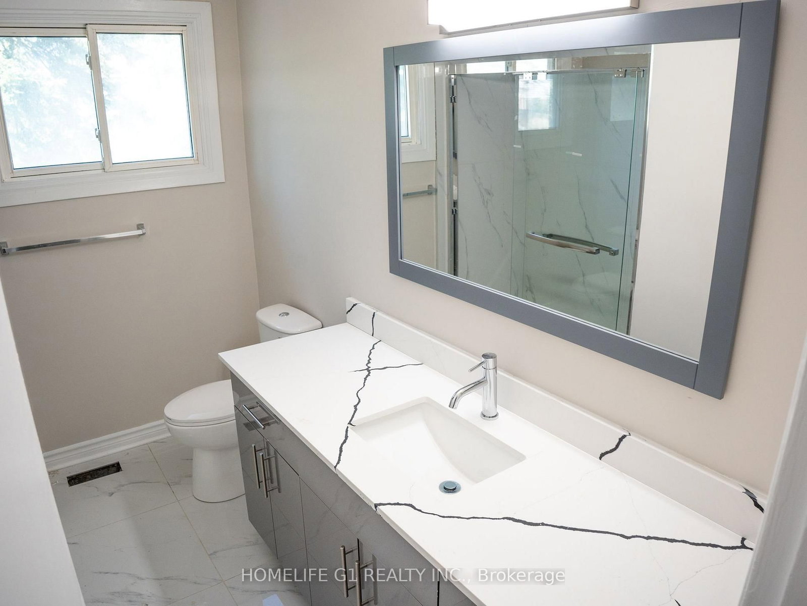 330 Grove Street E • Barrie, ON photo 19