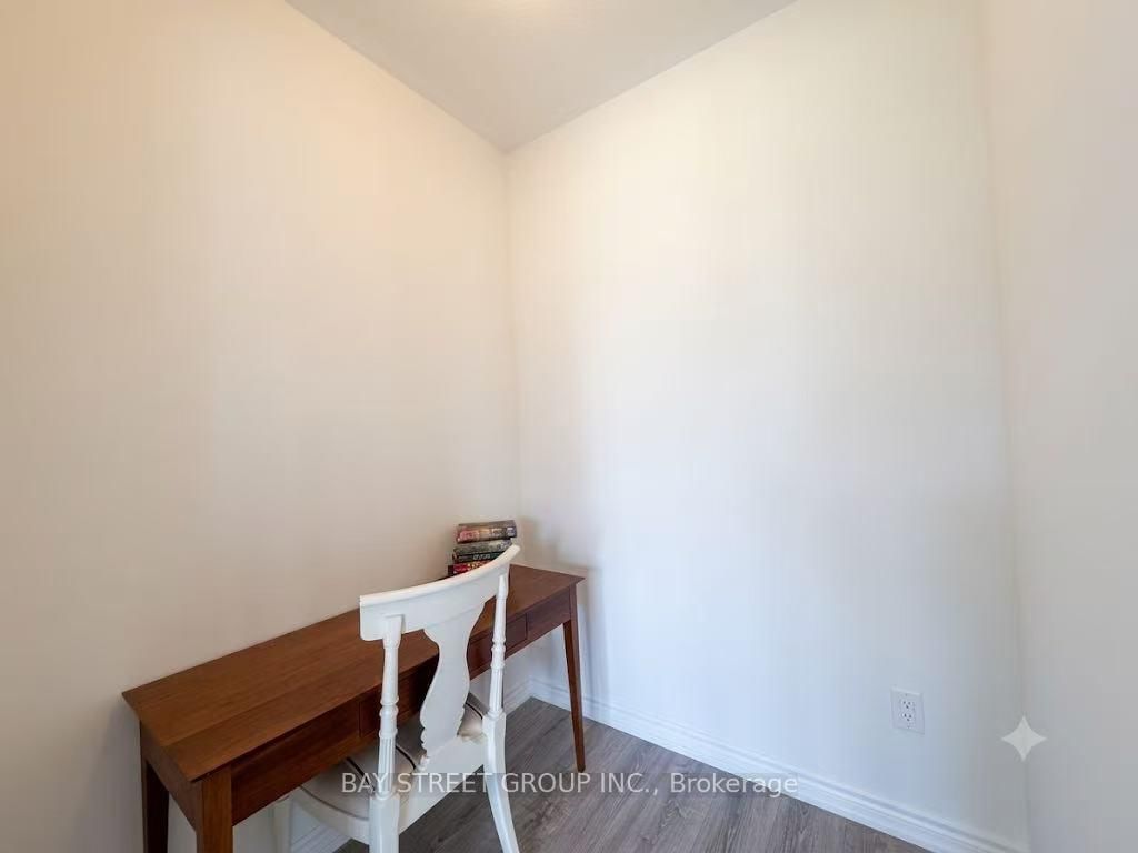 27 Samuel Crescent • Springwater, ON photo 14