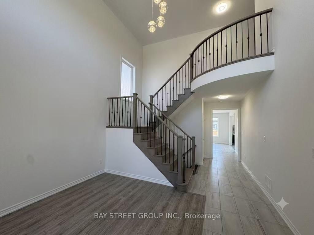 27 Samuel Crescent • Springwater, ON photo 21