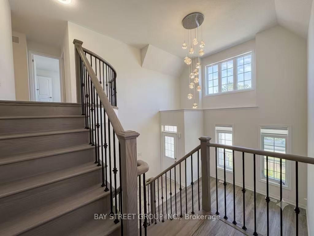 27 Samuel Crescent • Springwater, ON photo 22