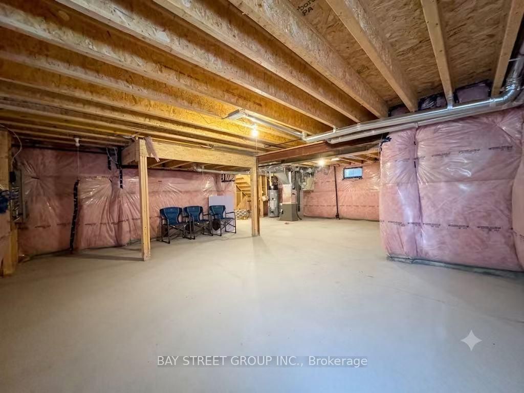 27 Samuel Crescent • Springwater, ON photo 37