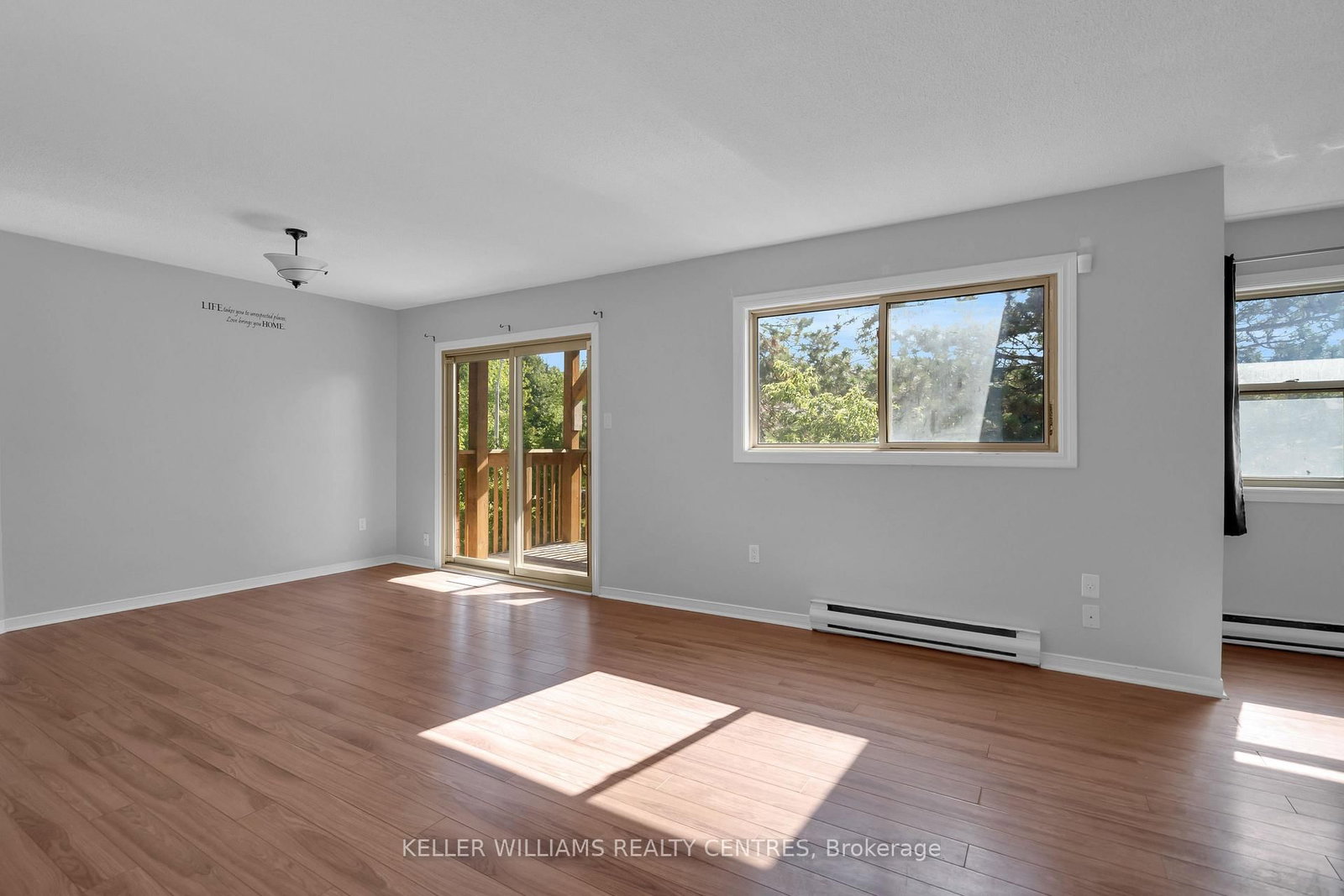 22 Meadow Lane • #2 • Barrie, ON photo 4