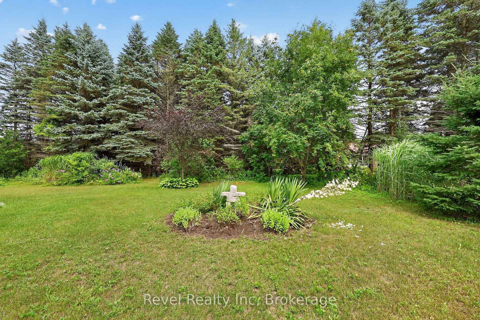 459 Cedar point Road • Tiny, ON photo 21