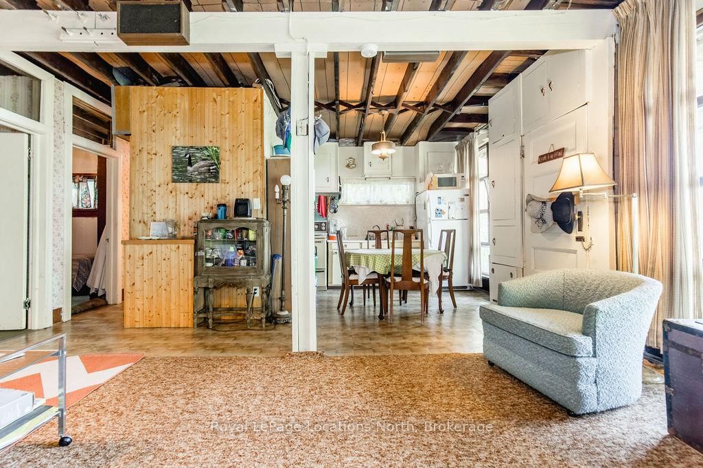 1864 Shore Lane • Wasaga Beach, ON photo 13