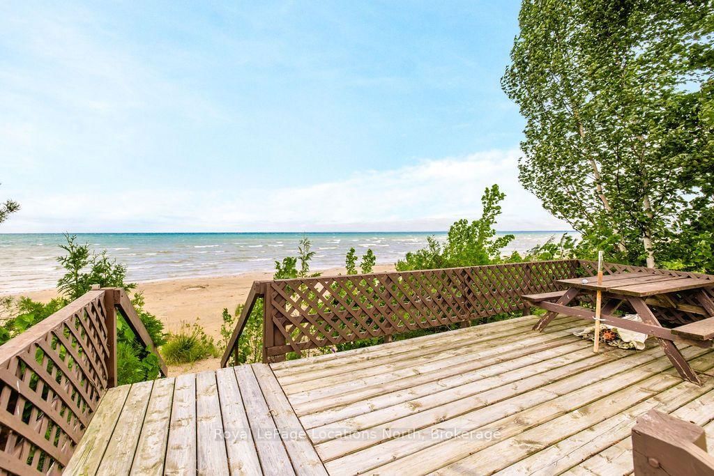 1864 Shore Lane • Wasaga Beach, ON photo 17