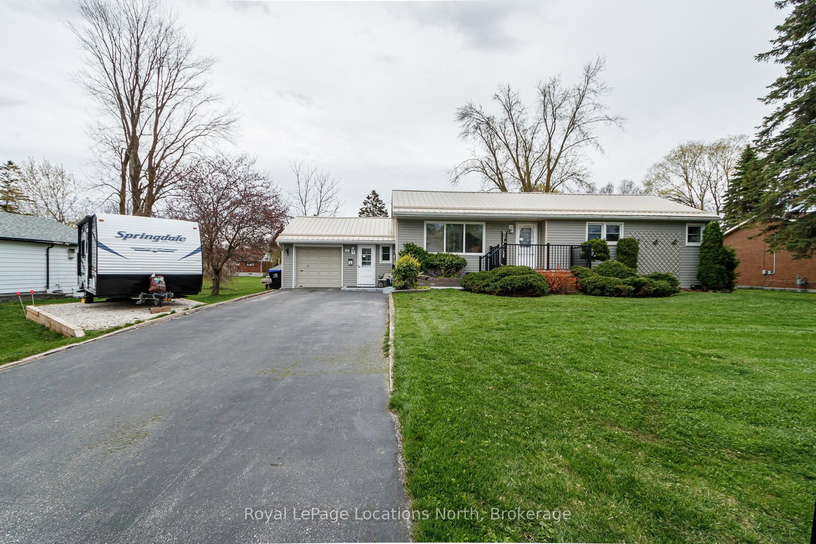 227 Superior Street • Clearview, ON photo 16