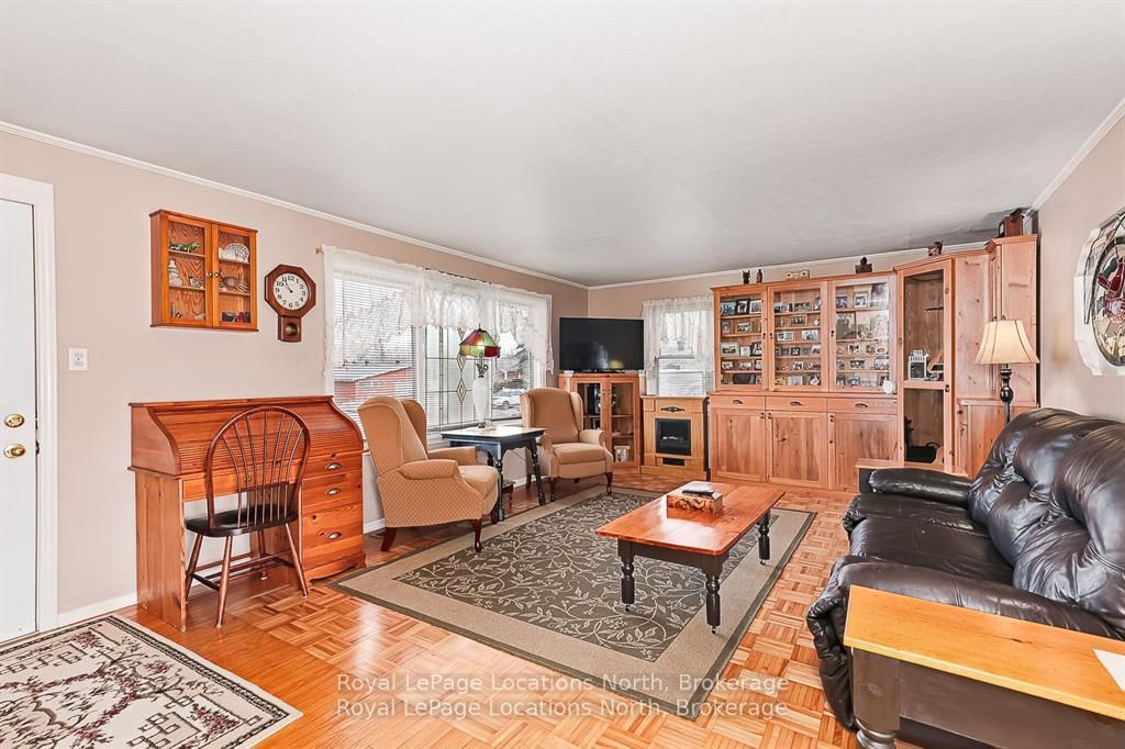 227 Superior Street • Clearview, ON photo 21