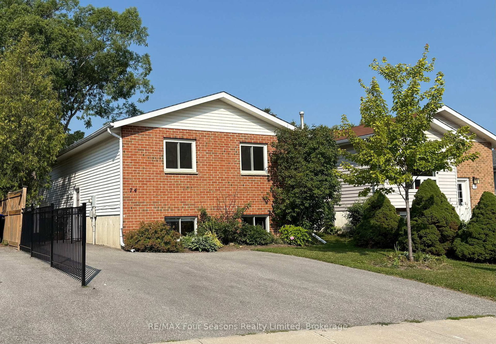 74 Telfer Road • Collingwood, ON photo 1