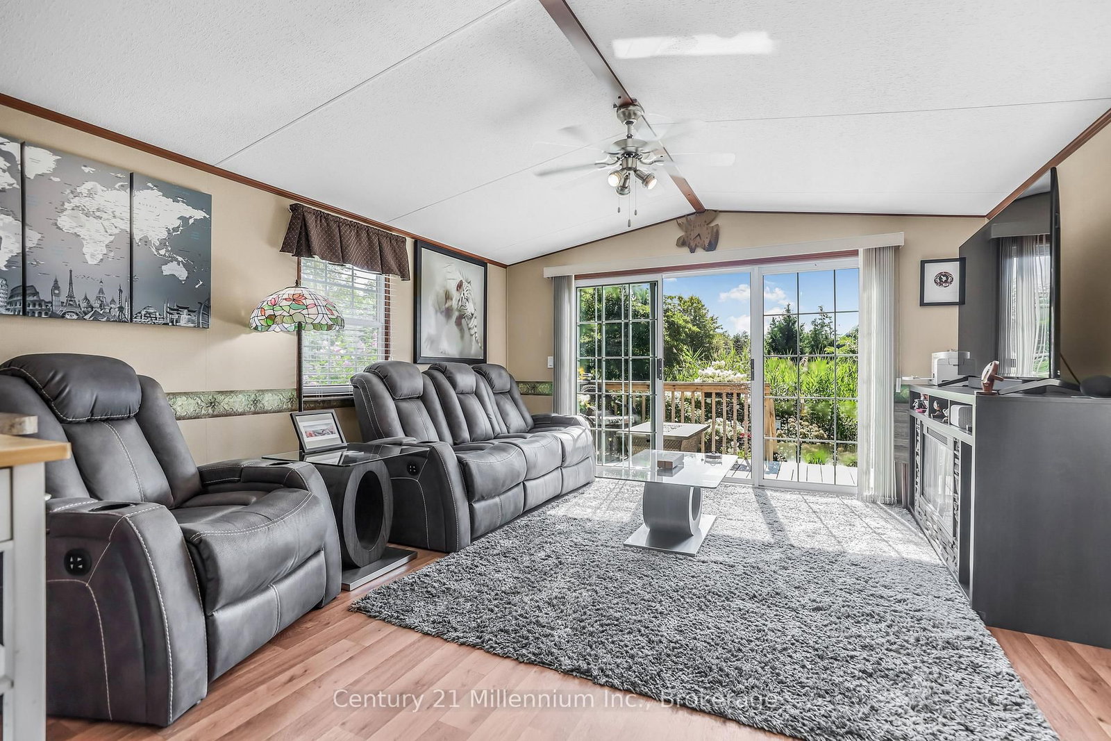 19 White Pines Trail • Wasaga Beach, ON photo 9