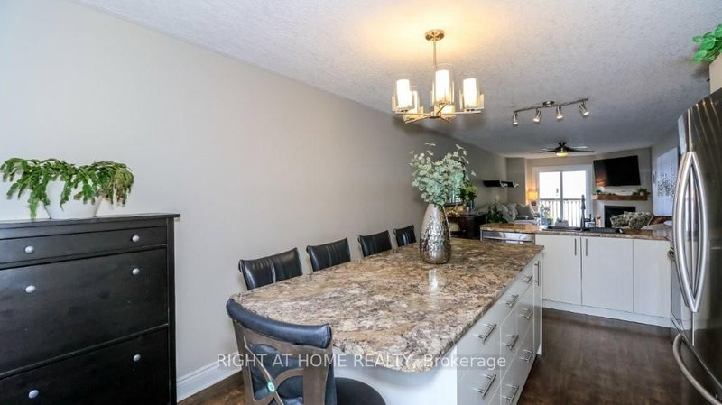 201 - 43 OLIVE Crescent