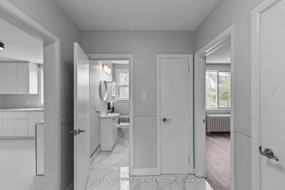 134 Napier Street • Barrie, ON photo 8