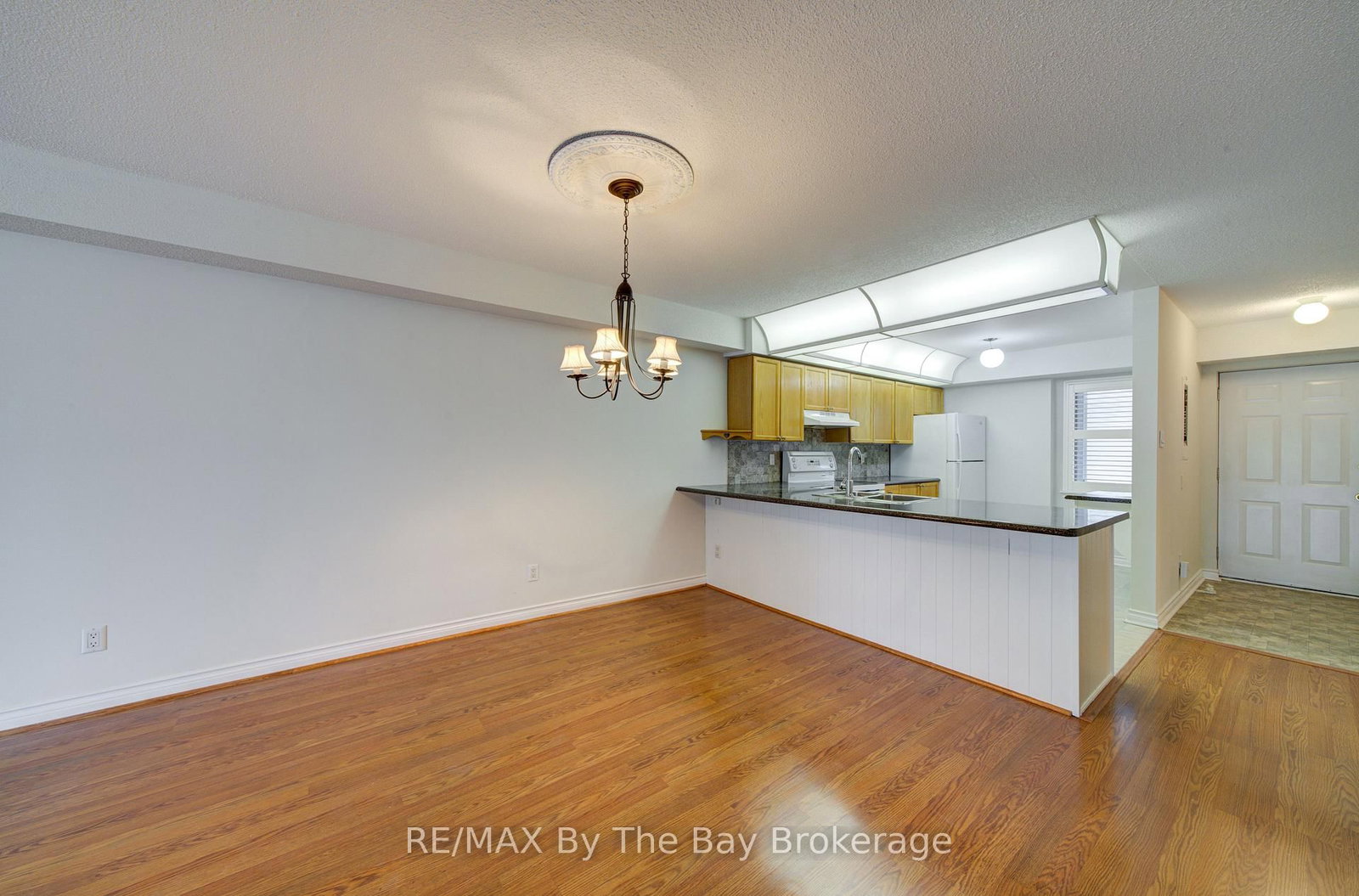 30 Mulligan Lane • #8 • Wasaga Beach, ON photo 16