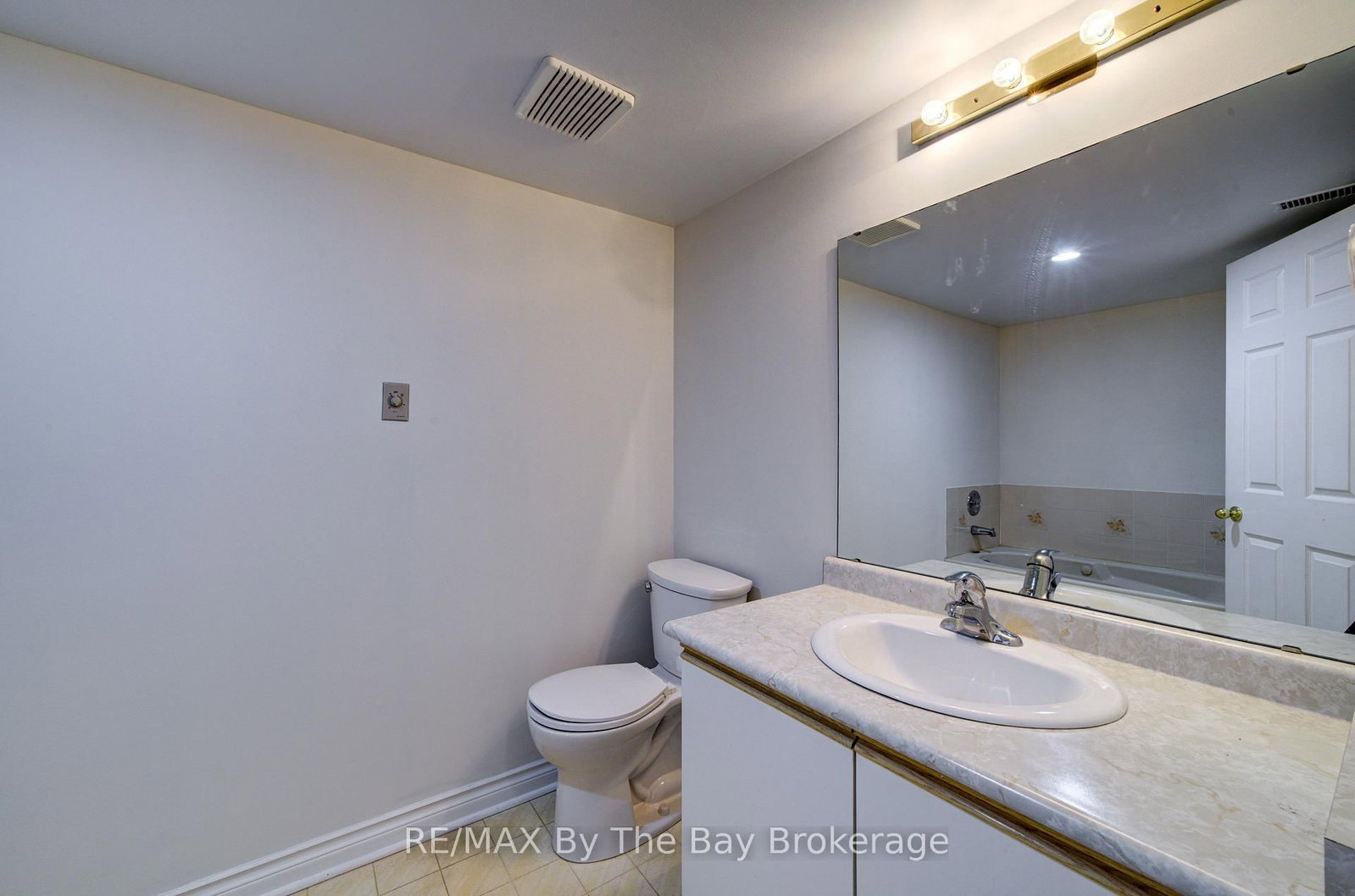 30 Mulligan Lane • #8 • Wasaga Beach, ON photo 35