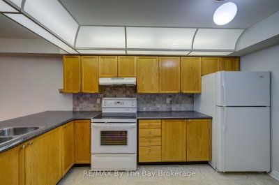 30 Mulligan Lane • #8 • Wasaga Beach, ON photo 9