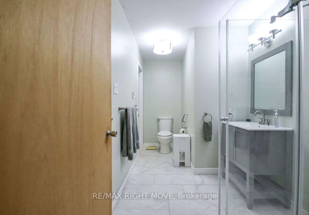 3263 SHOREVIEW Drive • Severn, ON photo 16