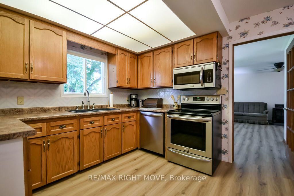 3263 SHOREVIEW Drive • Severn, ON photo 9