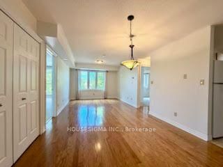 500 MAPLEVIEW Drive