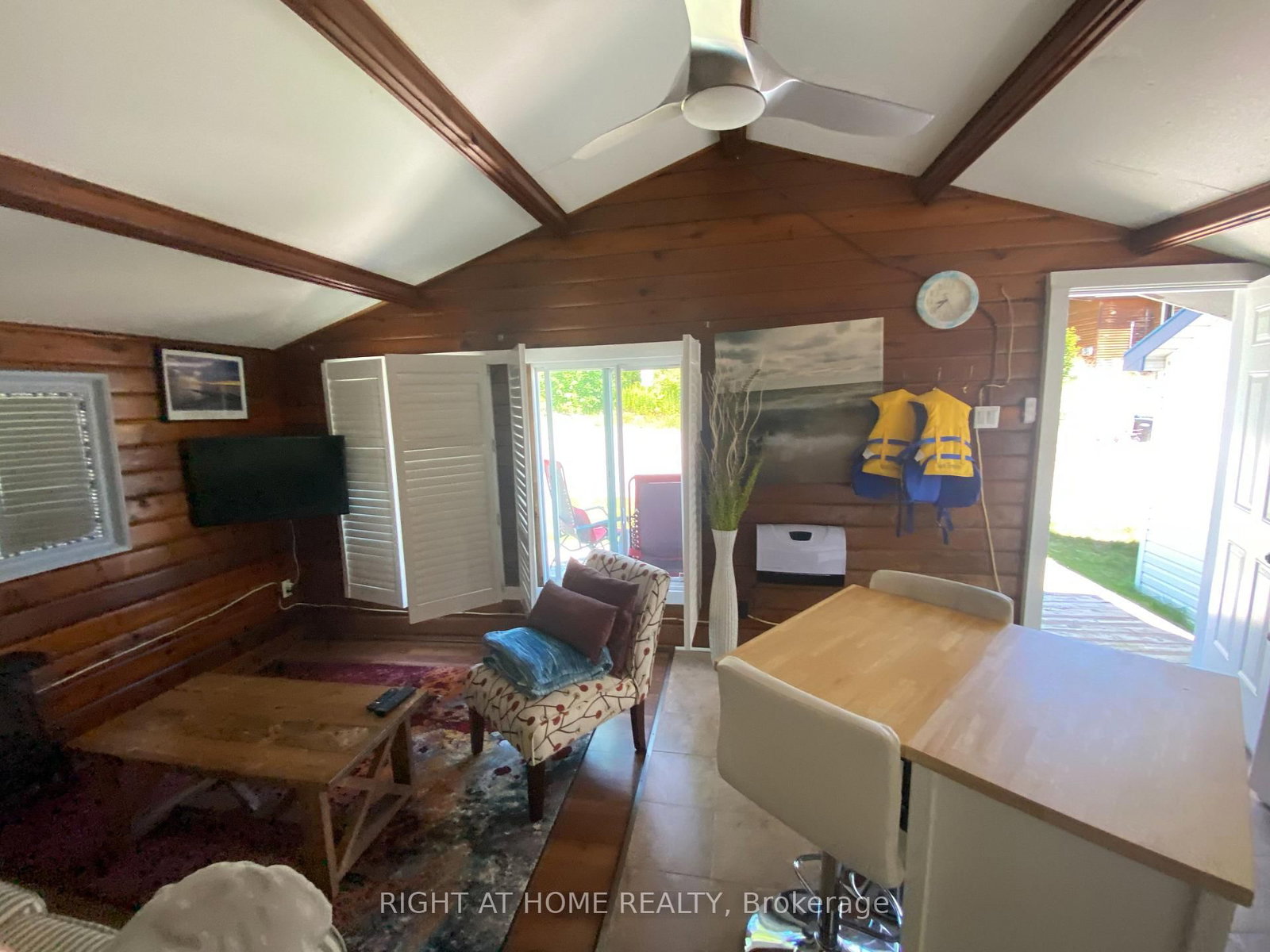 1725 Earl Haid Avenue • Severn, ON photo 19